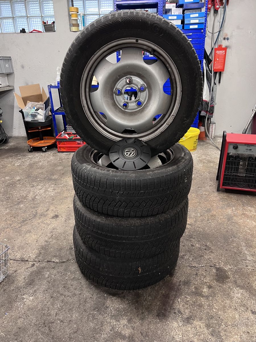 Pneumatici & Ruote complete: 4 Winterräder VW Transporter 17 Zoll – Usato da Boll venduto da loeJ