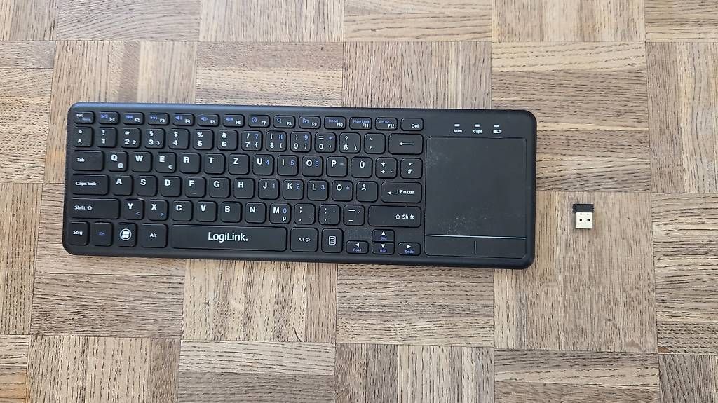 Claviers: Logilink Tastatur  – D'occasion à Wallisellen par s.varone