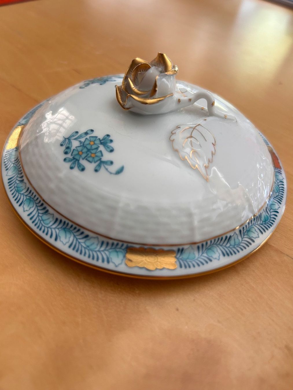 Herend Zuckerdosen: Herend Dose mit Rose und Gold handbemalt – Gebraucht aus Gais von Jelisandie 5