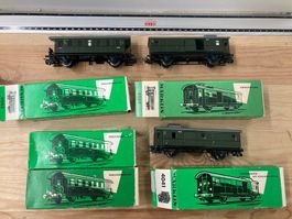 5er Set aus Märklin H0 Personen-, Gepäckwagen Schlusslicht