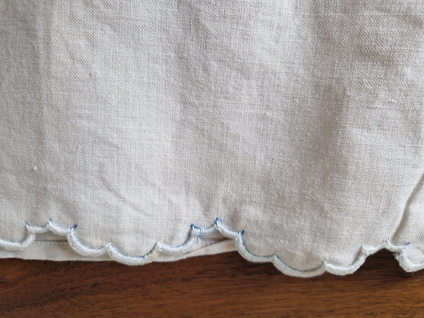 Biancheria da letto: Leinen Leintuch mit Monogramm EB, 210x160cm – Nuovo (secondo la descrizione) da Bern venduto da Antikbatik 2