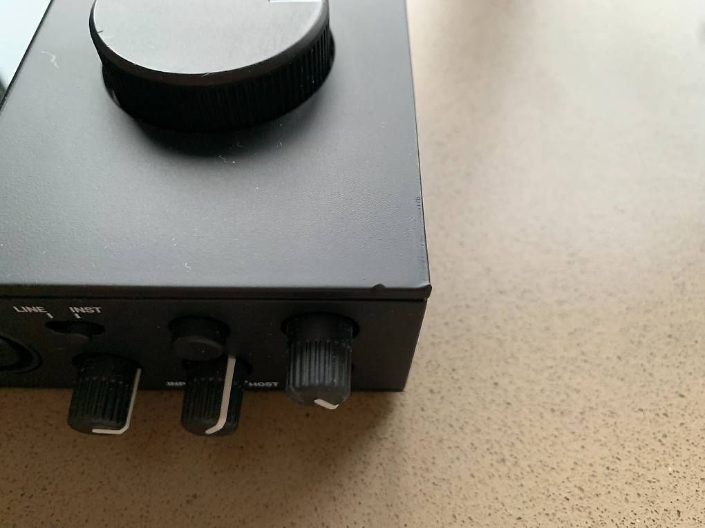 Attrezzatura per studi di registrazione: Native Instruments Komplete Audio 2  USB Audio Interface – Usato da Seewen Sz venduto da car_95zr 3