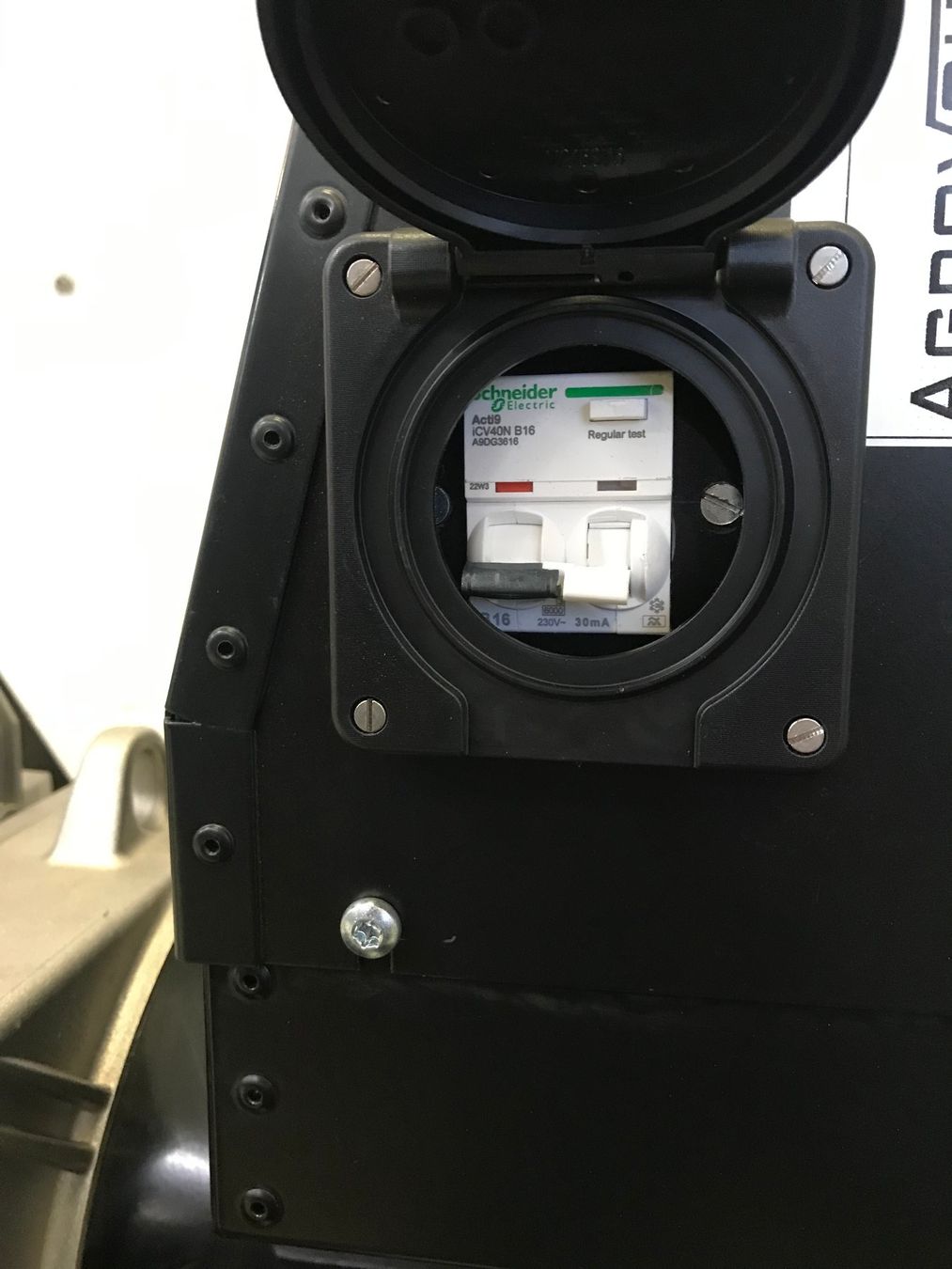 Stromgeneratoren: Agrovolt Zapfwellengenerator – Gebraucht aus Ballwil von buc_857d 2