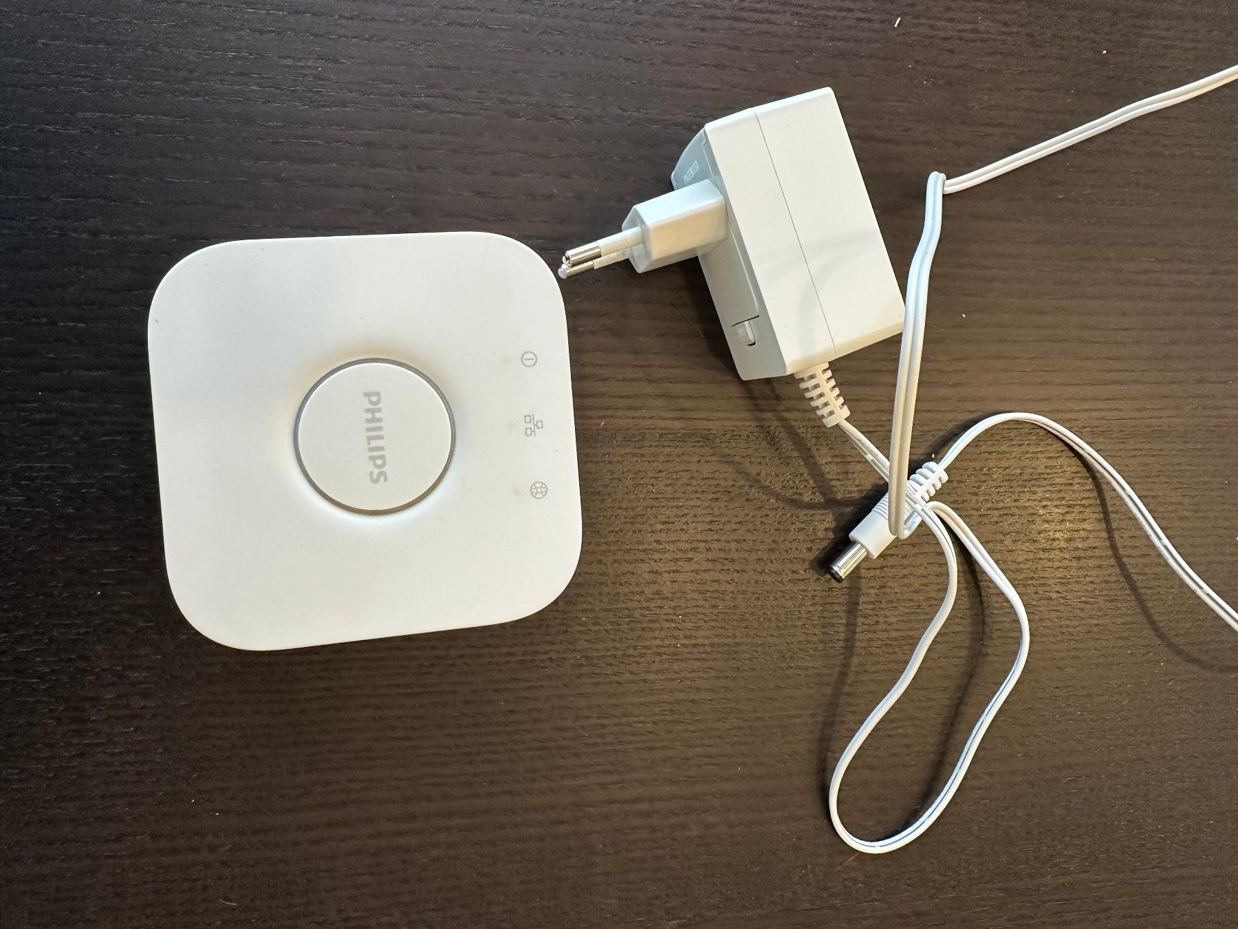 Philips Hubs & Switches: Philips Hue Bridge v2.1 - Smart Home – Gebraucht aus Winterthur von Rosi2048