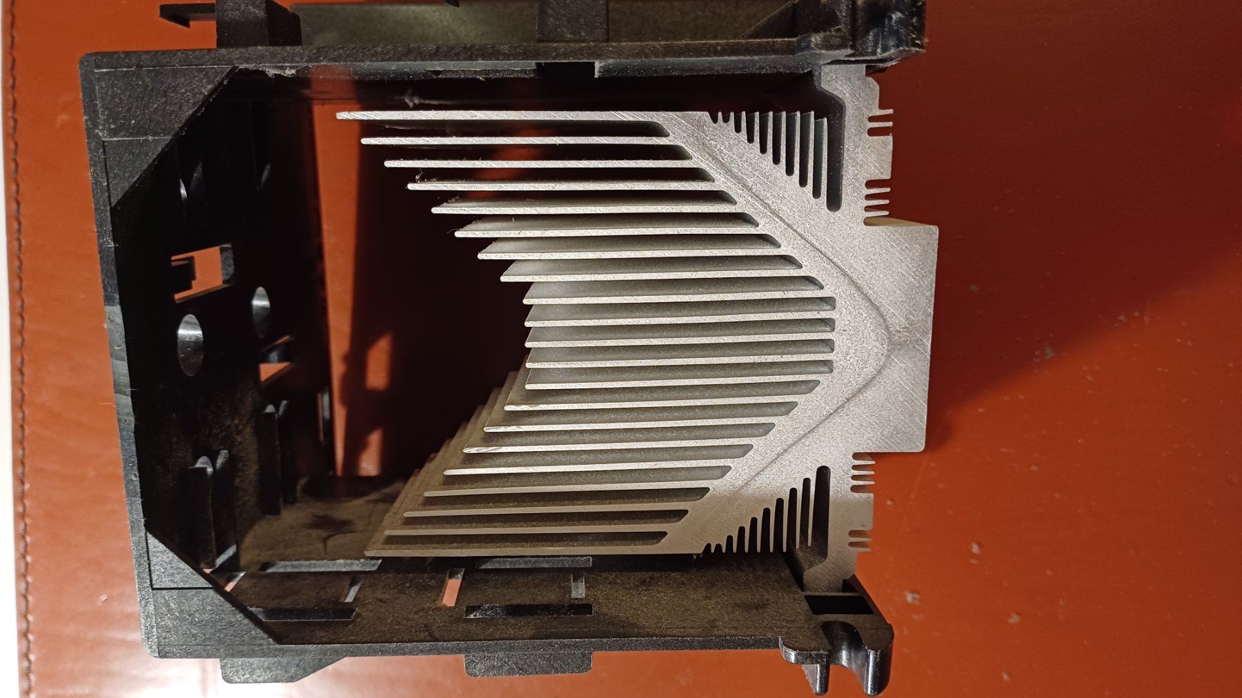 Dell Componenti elettronici: 2 Computer-Ventilatoren + Kühlgerippe – Usato da Zollikerberg venduto da Kaugo 5