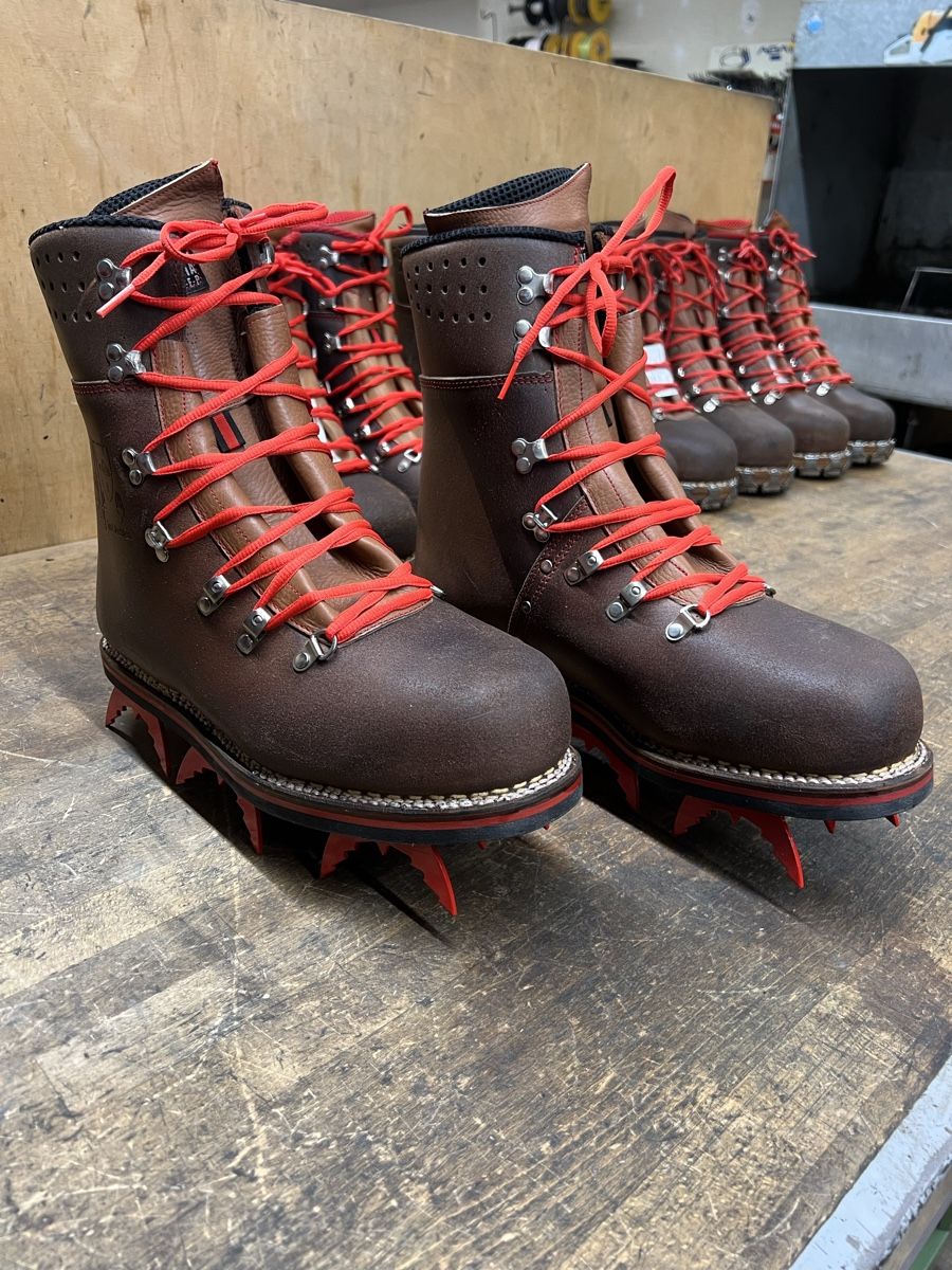 Pfanner Zermatt GTX レッド 44 特殊伐採 林業 Pfanner Zermatt GTX Chainsaw Boots - Honey Brothers