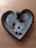 Assiette en forme de c?ur