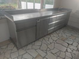 Edelstahl Gastro Küche - mit Waschbecken, 309 x 70 x H91 cm