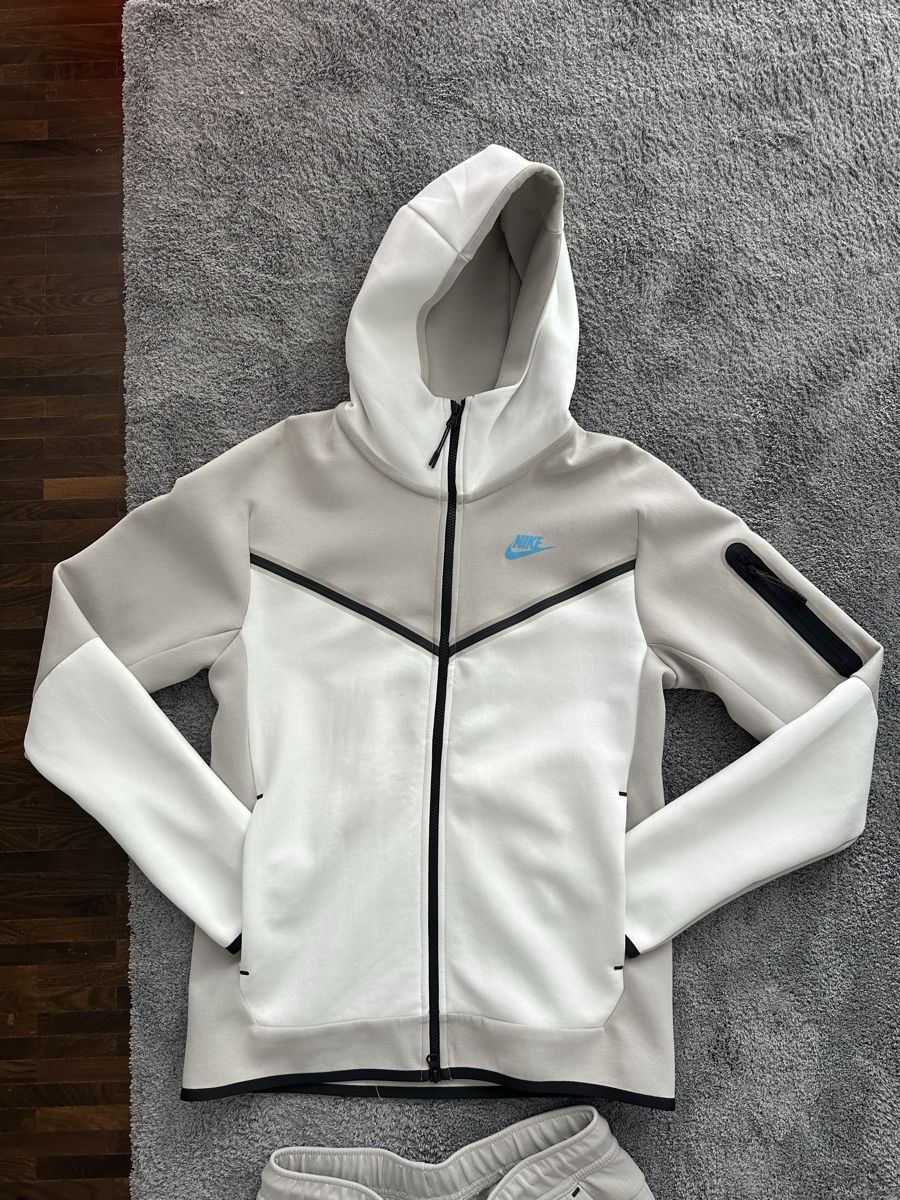 Nike Lotti & Set di vestiti: Nike Windrunner-Jacke & Trainerhose – Nuovo e nell'imballaggio originale da Winterthur venduto da su_4assd 3
