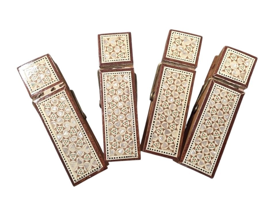 Set di piatti: set de 4 pieces en bois et nacre – Nuovo (secondo la descrizione) da Vernier venduto da 19pigments