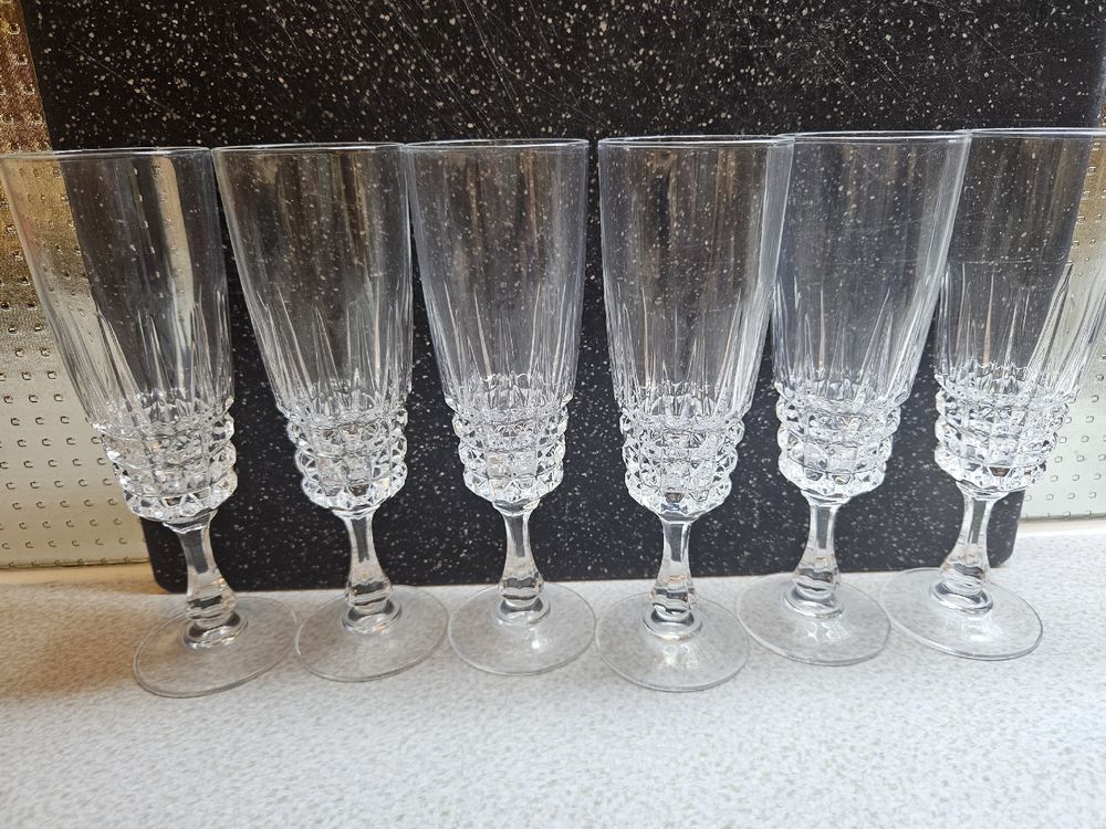 Brilant Essence Of Love Sektgläser 2er Set - Mit Herz Gravierung