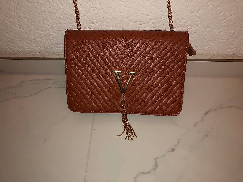 Borse da donna: Handtasche – Usato da Ostermundigen venduto da suiss1995