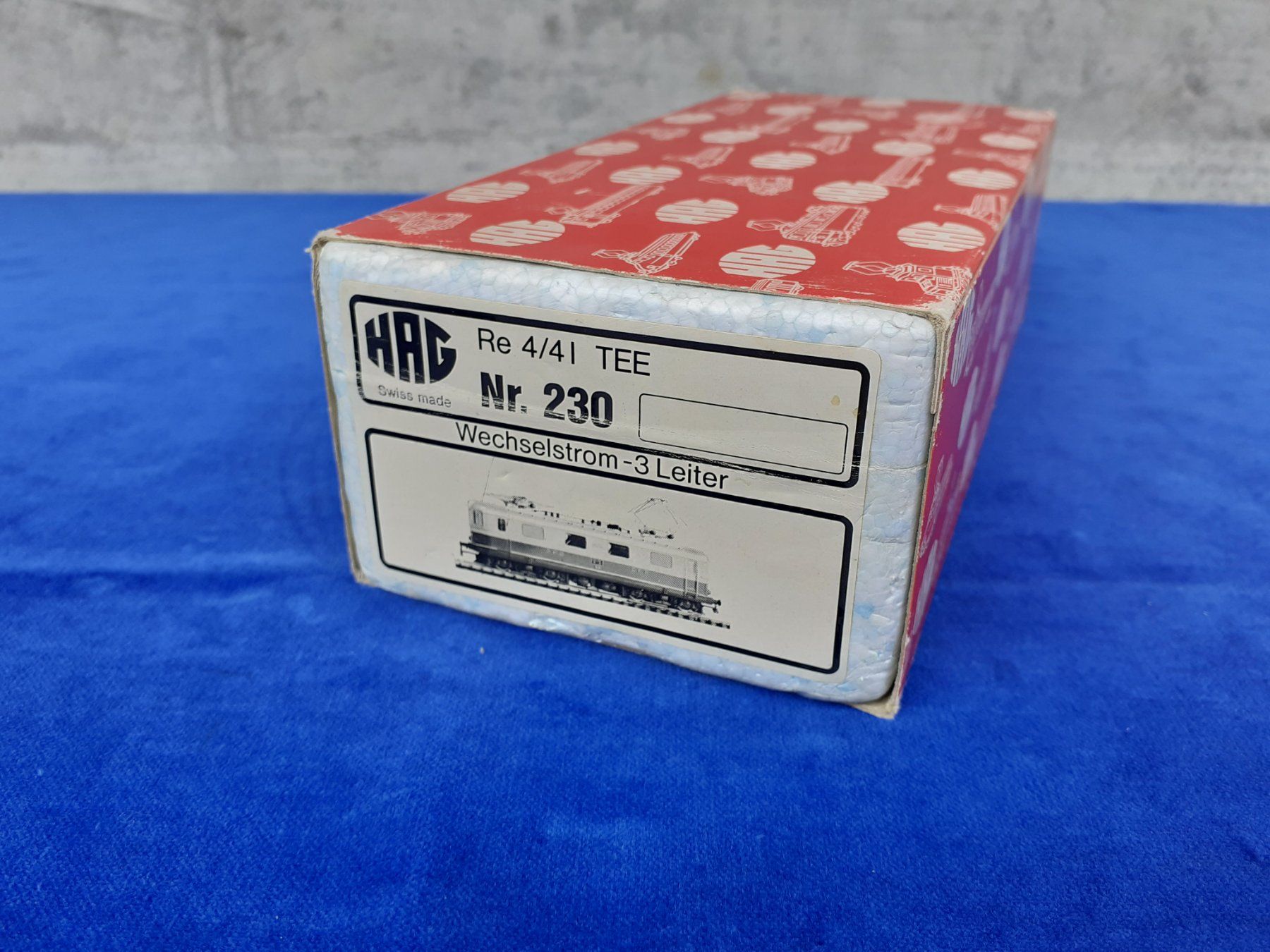 Hag Modelleisenbahnen: HAG 230  H0 Re 4/4 I TEE, SBB – Gebraucht aus Arbedo von aladino666 6