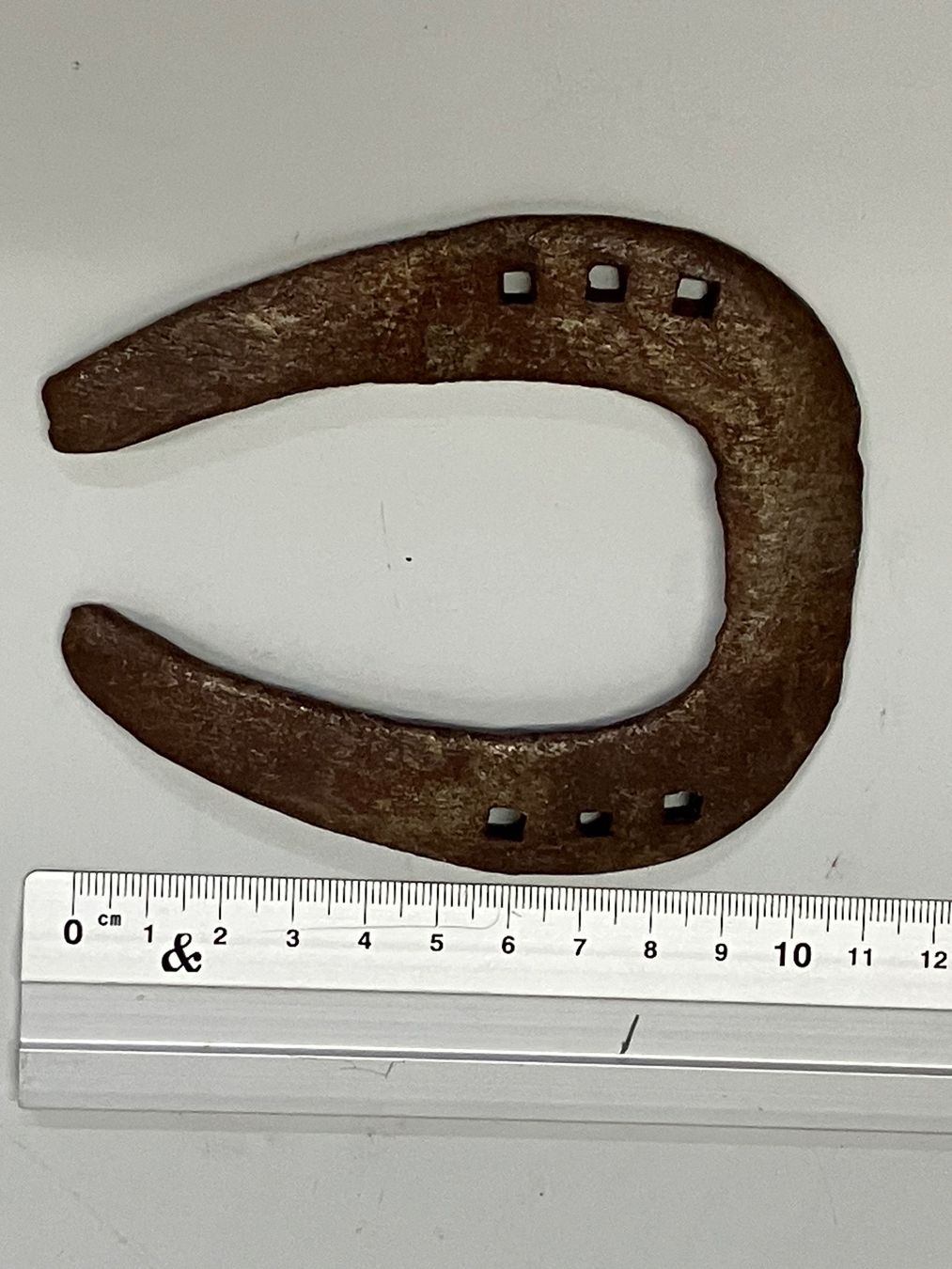Sonstiges Tierzubehör: Antikes Hufeisen – Gebraucht aus Horw von luzernicus 1