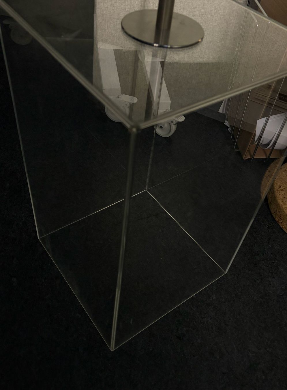 Altro in Decorazioni & Accessori: Plexiglas Podest Möbel Steller – Usato da Zürich venduto da felinecion 2