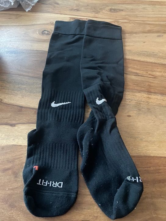 Nike Calze per bambini: Kinder Nike Fussballsocken 34-37 – Usato da Bergdietikon venduto da antovale