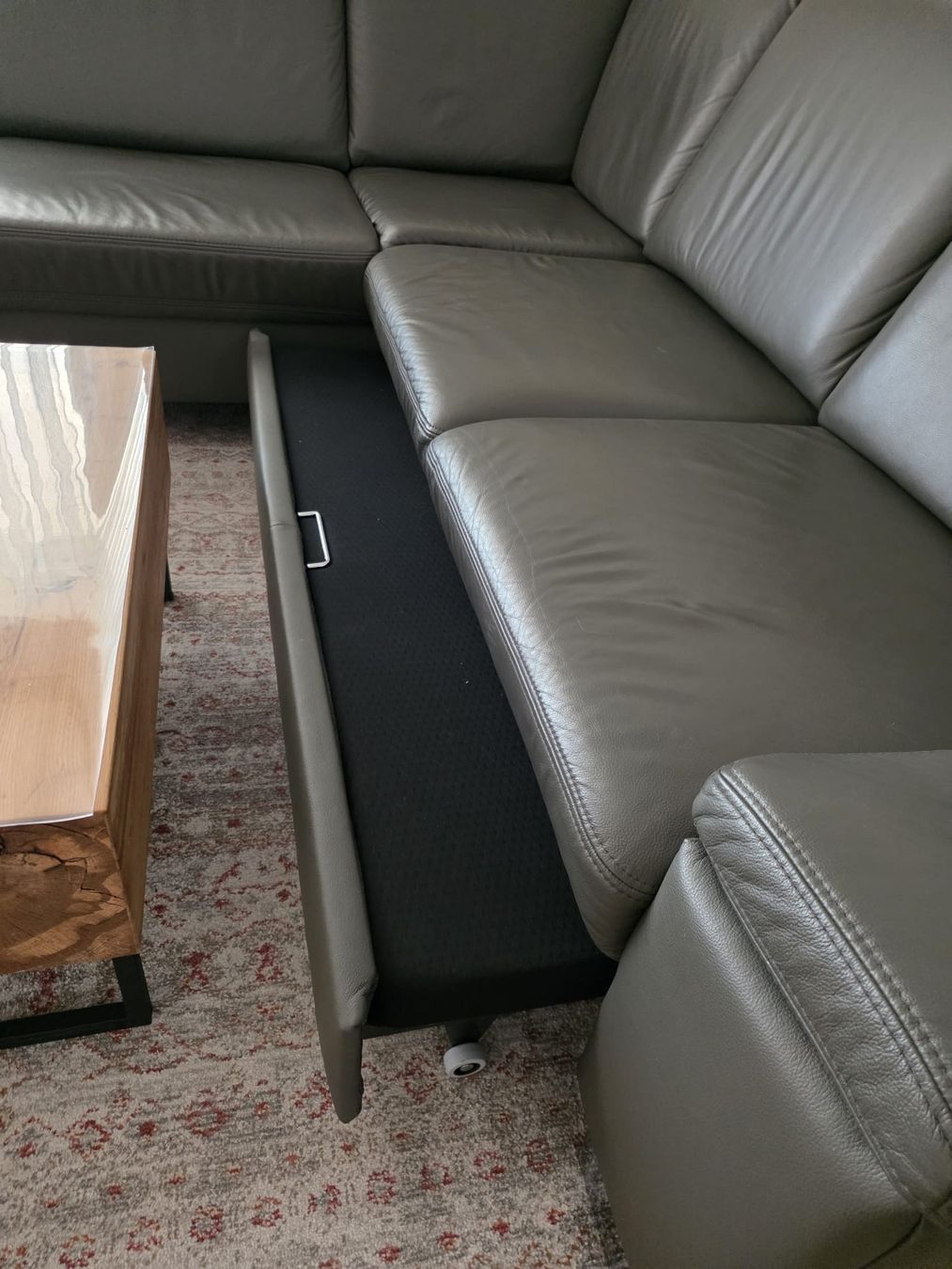 Sofas: Sofa mit Bettfunktion – Gebraucht aus Triengen von FIA2022 4