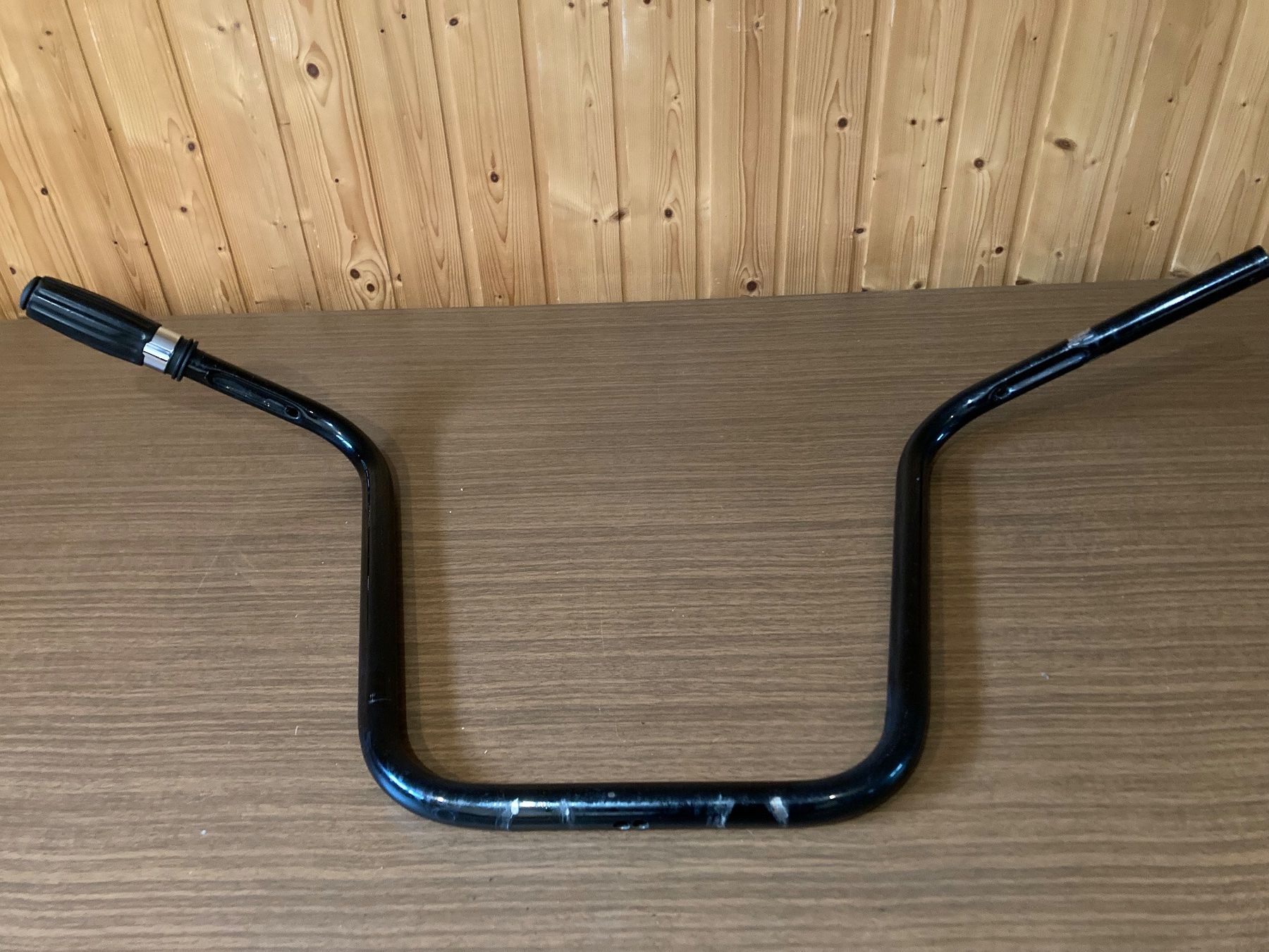 Harley-Davidson Tutti i ricambio per moto: Chopper Lenker Apehanger Harley Custom Umbau – Usato da Belp venduto da Siruz 1