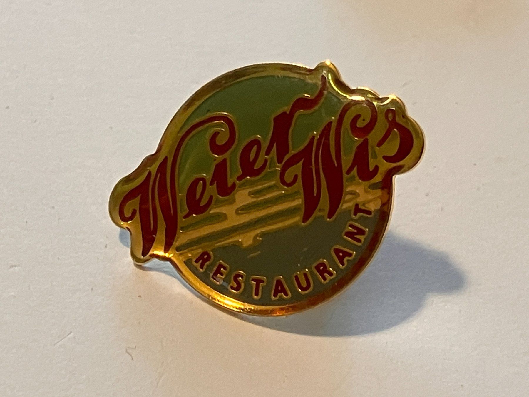 Placchette & Badge: 1 Pin Weier Wis Restaurant – Usato da Basel venduto da djwwpp