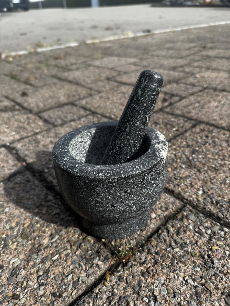 Altro per cucinare: Mörser aus Marmor – Usato da Egg b. Zürich venduto da Brocki_Insel_Egg 1