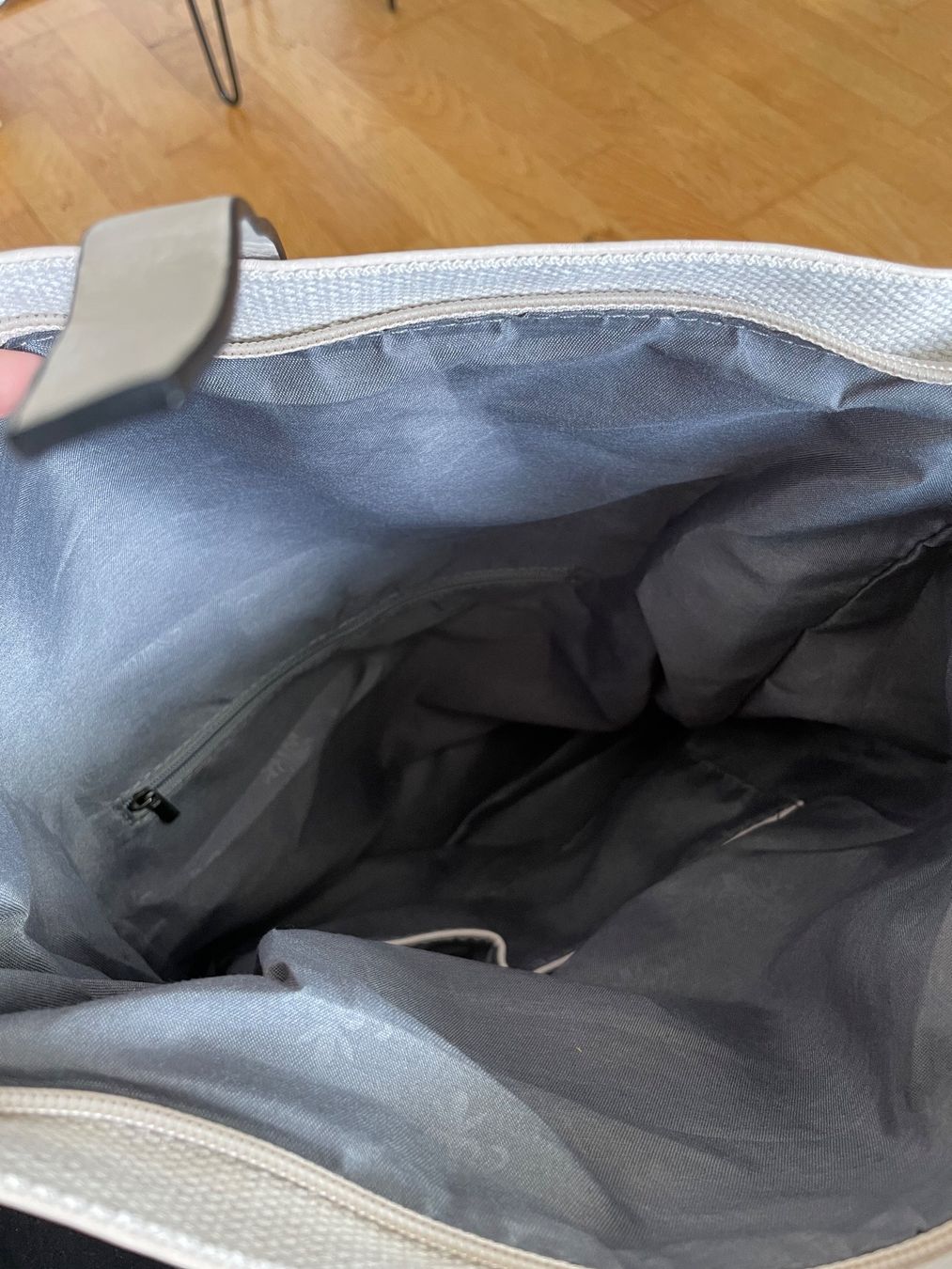 Sacs femmes: Tasche – Neuf (Voir description) à Selzach par iagiag98 2