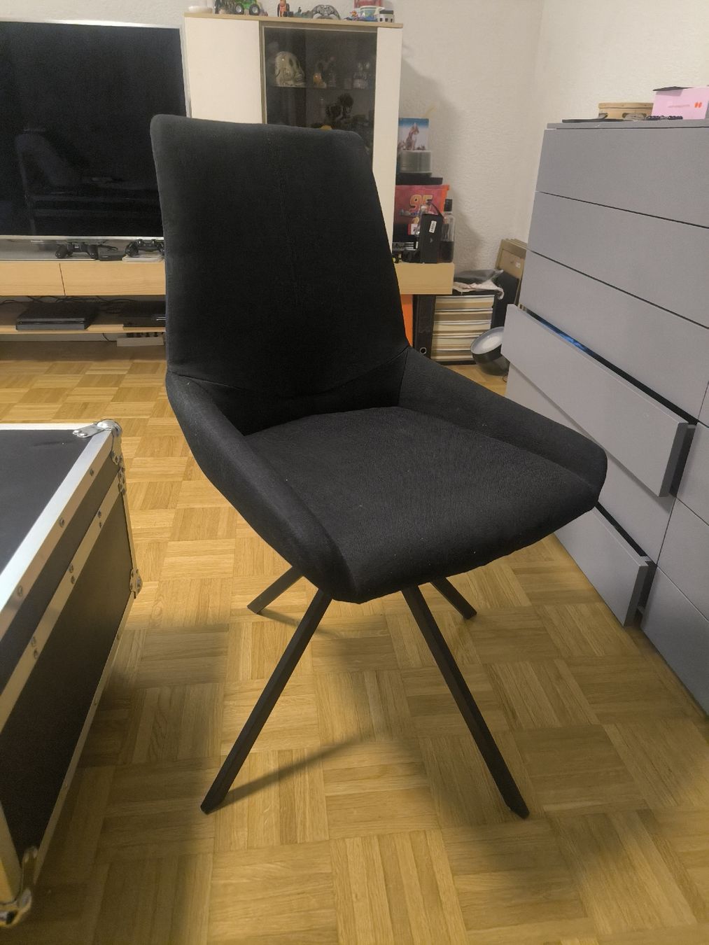 Conforama Sedie: Schwarzer Drehstuhl 2 Stück,   Stuhl – Usato da Münchenbuchsee venduto da schpagi