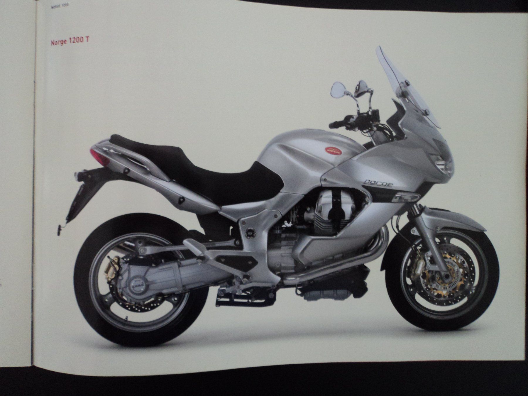 Moto Guzzi Documenti: Prospekt Moto Guzzi Norge 1200 – Usato da Schwarzenburg venduto da modelCARama