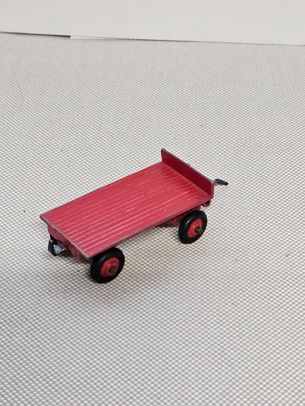 Dinky Toys Modellautos: Dinky Trailer rot – Gebraucht aus Starrkirch-Wil von easygo13 1