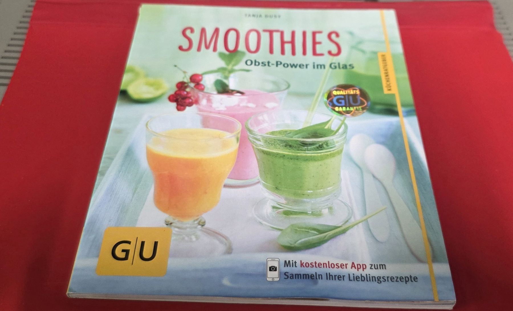 Libri: Smoothies - Obst Power im Glas - GU (BUCH) – Usato da Reinach BL venduto da _MasterK_