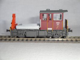 Weinert SBB-Bahndiensttraktor Tm III 9513 mit Ladebrücke