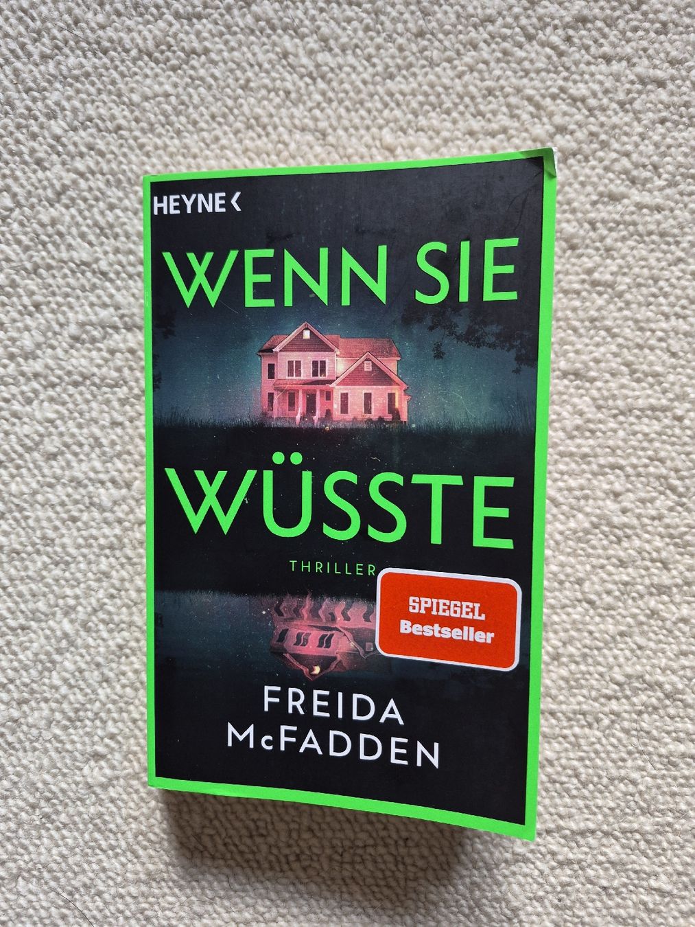 Bücher: Thriller - Wenn sie wüsste – Gebraucht aus Lauterbrunnen von MassimoNr.01