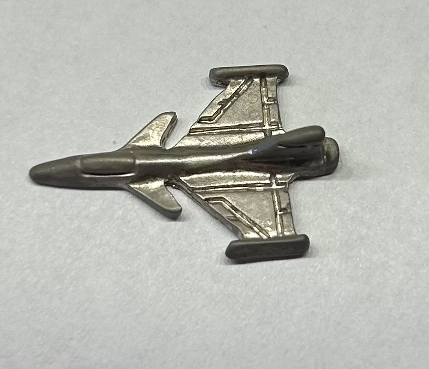 Saab Placchette & Badge: Pin Saab JAS 39 Gripen – Usato da Lengnau AG venduto da Mefari
