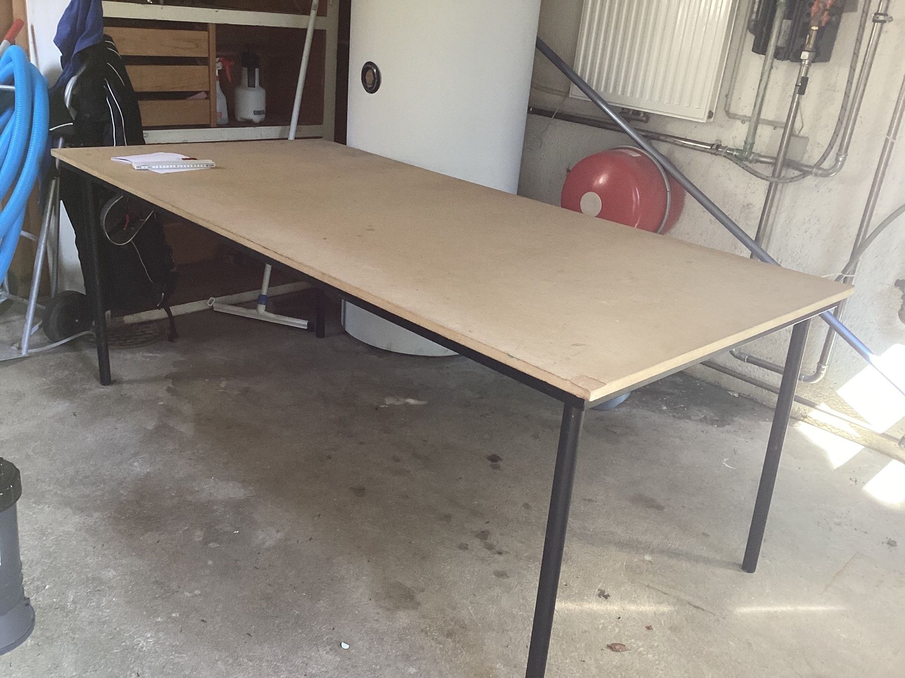Tische: Table – Gebraucht aus DELéMONT von phi_nono