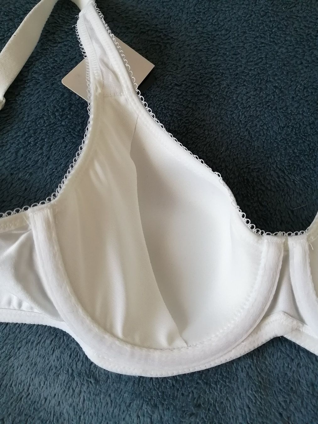 Altra biancheria intima: BH mit Bügel 30D/65D – Nuovo e nell'imballaggio originale da Buchrain venduto da nat_pl5p 1