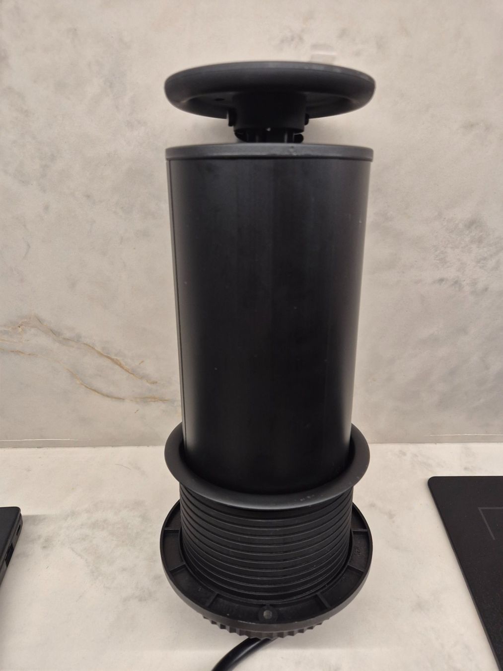 Spine: Evoline Socket outlet lift – Nuovo e nell'imballaggio originale da Bassersdorf venduto da ApeGr 2