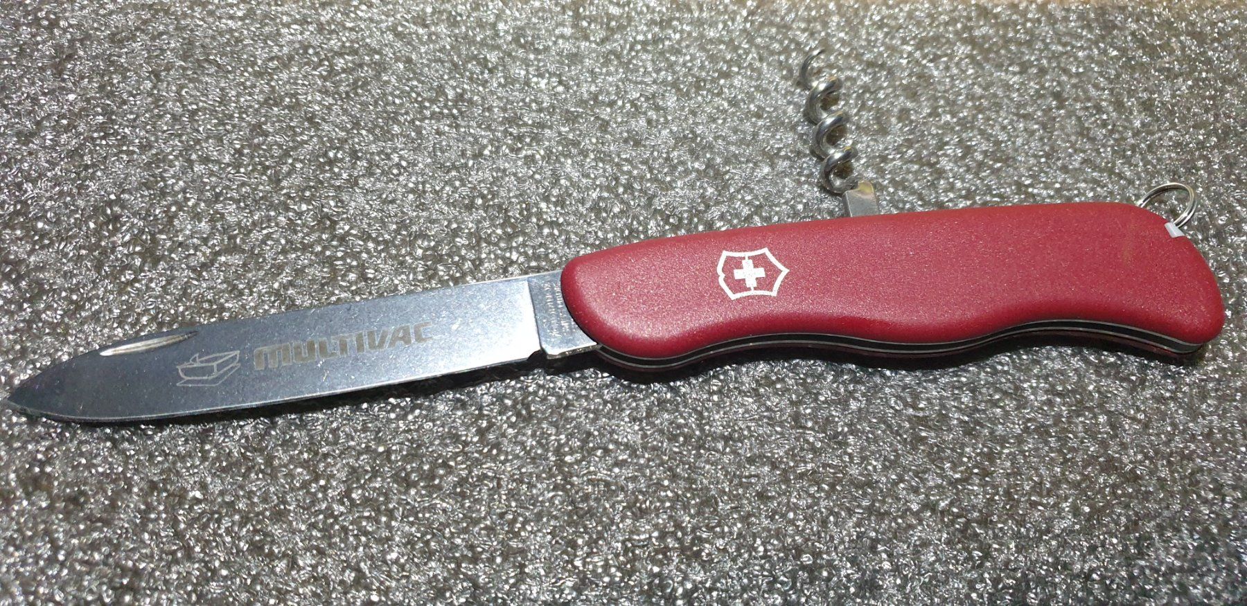 Victorinox Coltelli tascabile: Victorinox MULTIVAC SlideLock 111mm Sackmesser – Usato da Val D Illiez venduto da SnowRoof 1