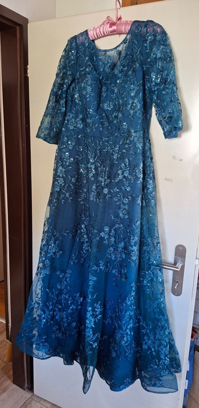 JJ’s House Vestiti: Traumhaftes Brautmutter Kleid mit Spitzen – Nuovo (secondo la descrizione) da Bad Zurzach venduto da kay_58q6