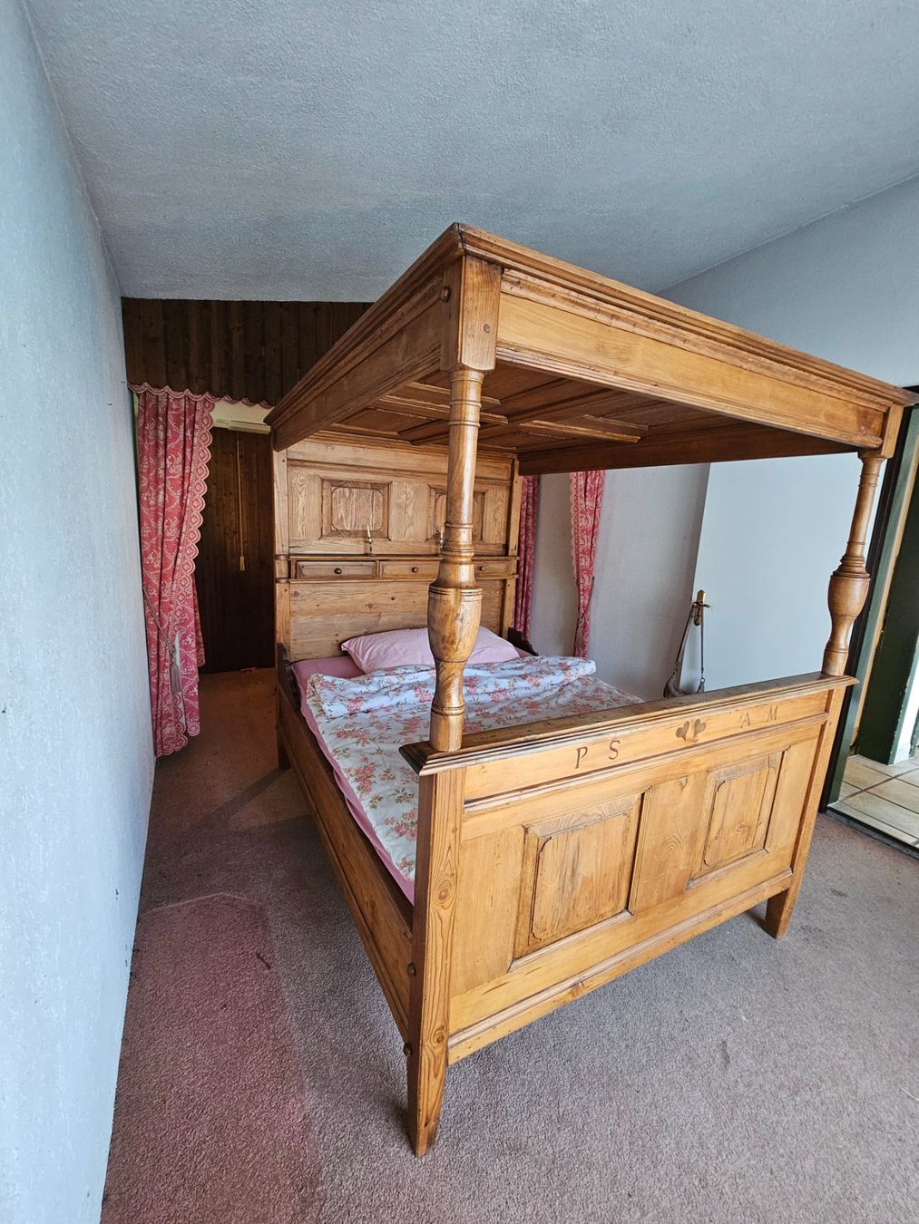 Letti: Himmelbett – Usato da Wangen bei Olten venduto da Brocki-Wangen 1