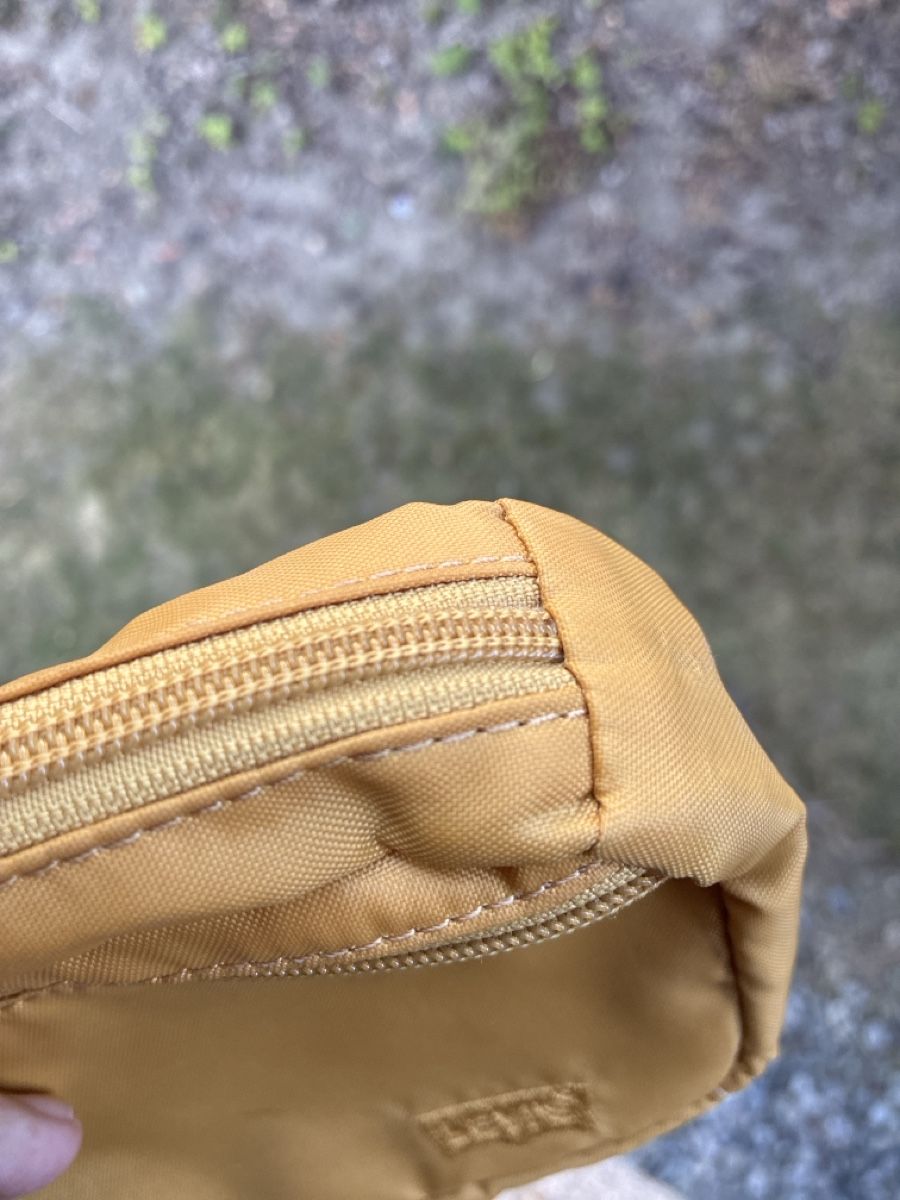 Levi's Taschen: Bauchtasche Levis – Gebraucht aus Urtenen-Schönbühl von Evilette 1