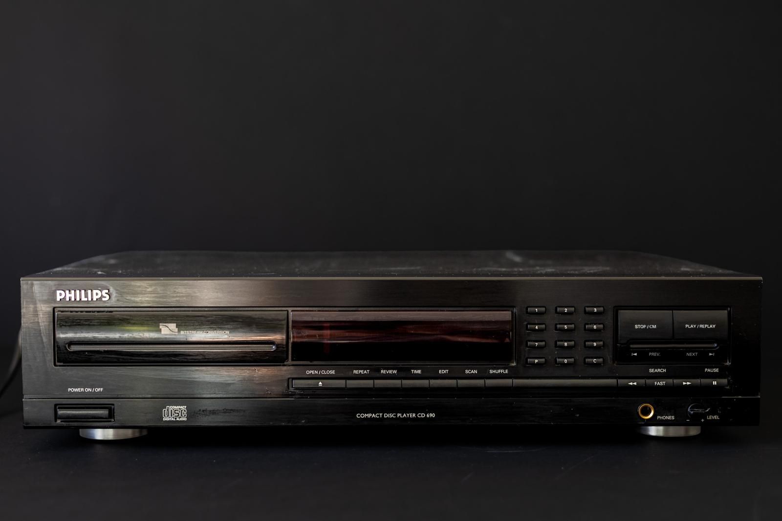 Philips Sistemi audio & multimediali: Philips CD 690 Compact Disc Player | Bitstream | Singapore – Usato da Allschwil venduto da Evgeniia78