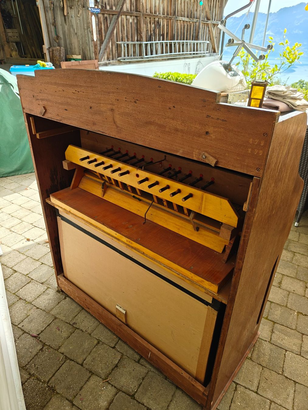 Strumenti musicali: Antikes Harmonium (Heinrich Keller) – Usato da Luzern venduto da osw_952s 7