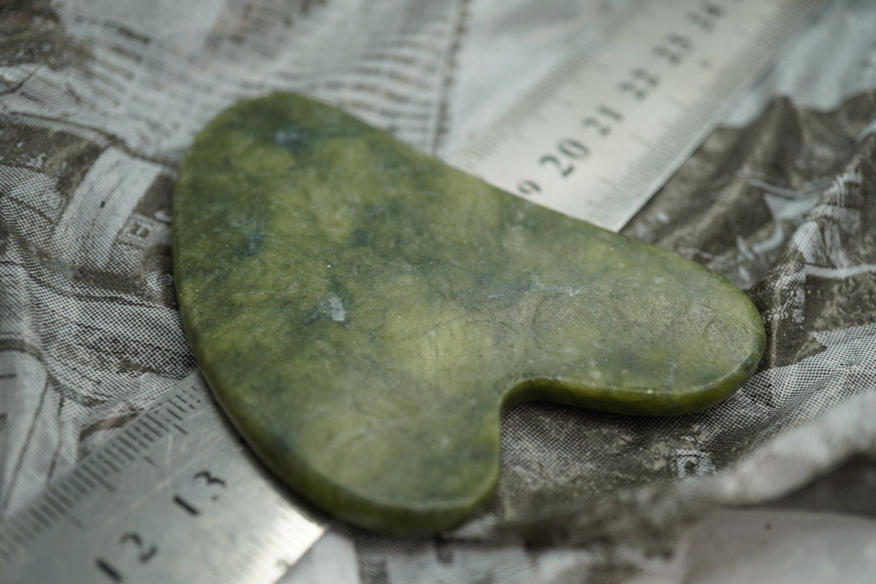 Minerali & Pietre curative: Gua Sha Massage-Stein  Nephrit Jade     ab 1.- – Nuovo e nell'imballaggio originale da Eschenbach SG venduto da topstone 5