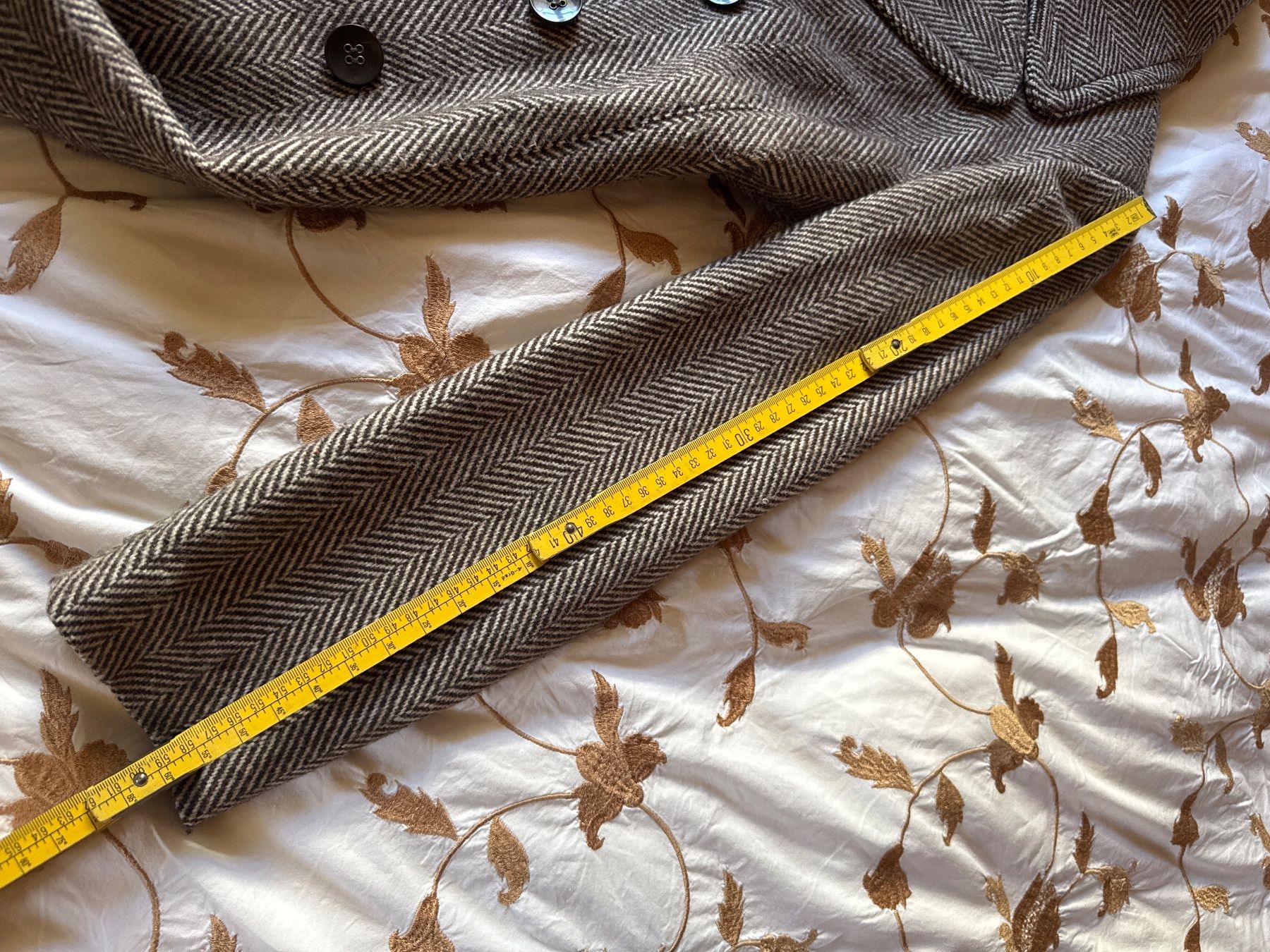 Zara Cappotti: Wollmantel ZARA Basic Gr. L Braun Chevron Muster – Usato da Cham venduto da matap1 5
