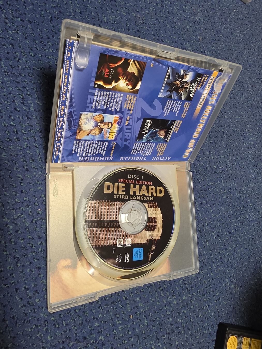 Tutti i DVDs: Stirb Langsam DVD Collection, 4 Filme, 2x Bonus-Material – Usato da Zweisimmen venduto da nic_ko05 2