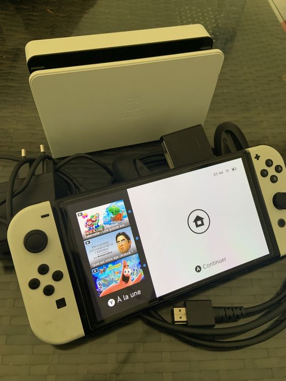 CONSOLE NINTENDO SWITCH Lite jaune très bon état EUR 139,99 - FR