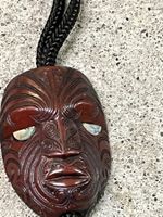 Seltenheit Bolo Tie mit funkelnden Augen
