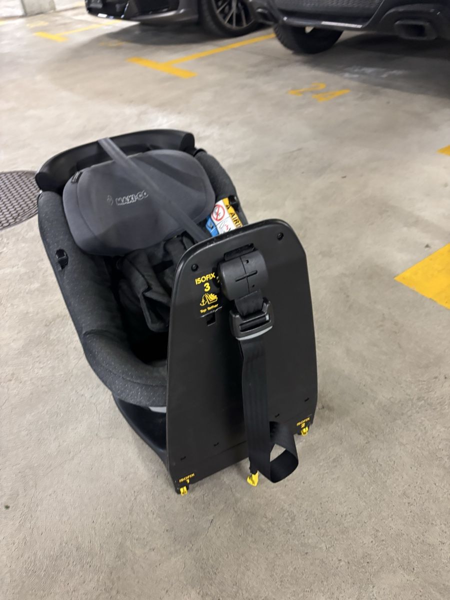 Maxi-Cosi Seggiolini per auto: Maxi-Cosi Kindersitz Top Zustand – Usato da St. Gallen venduto da seemania 6
