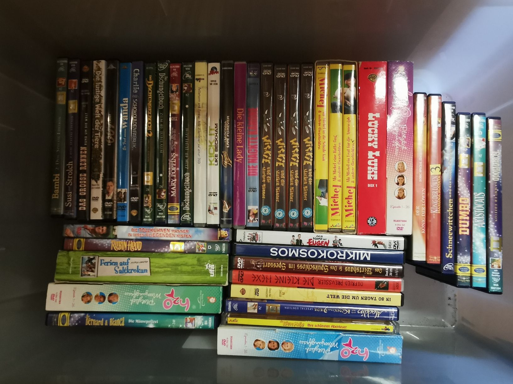 Tutti i DVDs: Kinder DVD – Usato da Zürich venduto da bar_kw96