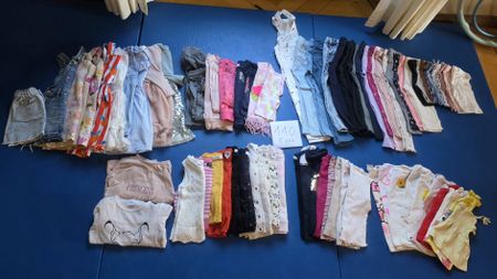 Vêtements Fille Taille 110/ 5 ans/ 74 pièces