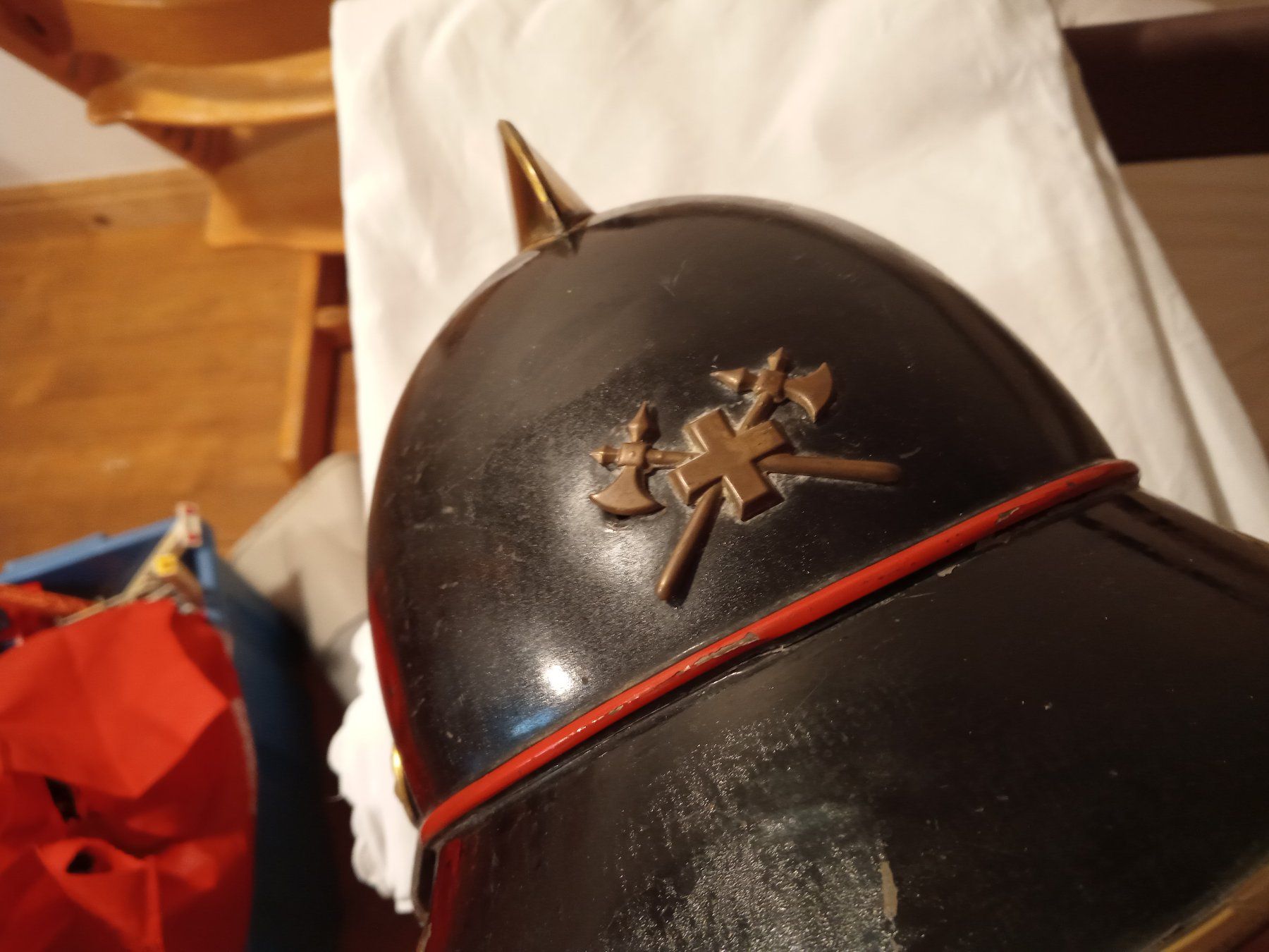 Feuerwehr: Feuerwehrhelm Schweiz  Metall – Gebraucht aus Prez-vers-Siviriez von Monija70 4